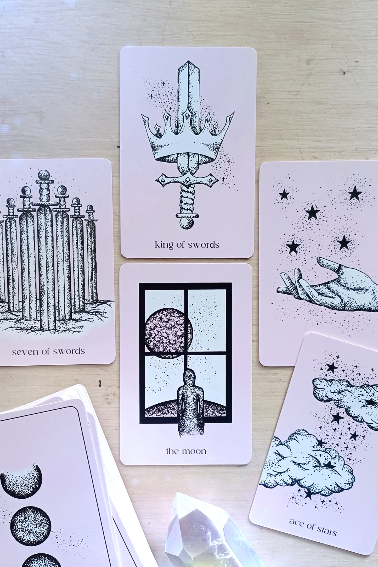 mini tarot cards deck: aesthetic beginner decks for learning tarot reading & spreads | pink tarot with holographic details, pocket size tarot cards with minimalist card art & guidebook