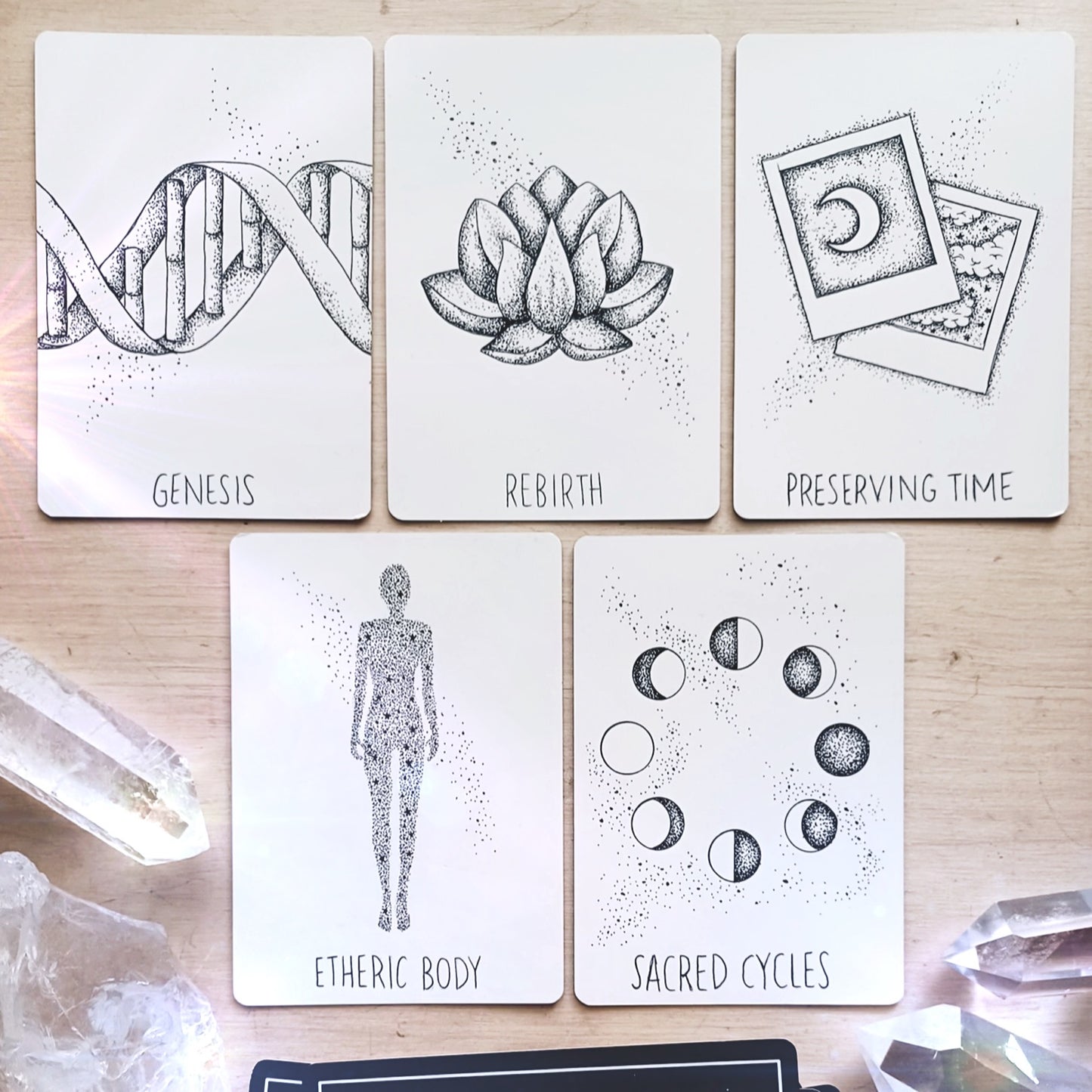 oracle deck: indie oracle cards with guidebook | holographic details | 50 cards