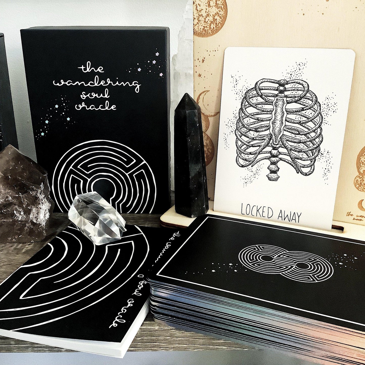 free tarot deck: wandering soul oracle, holographic illustrated aesthetic oracle cards - The Wandering Moon Co.